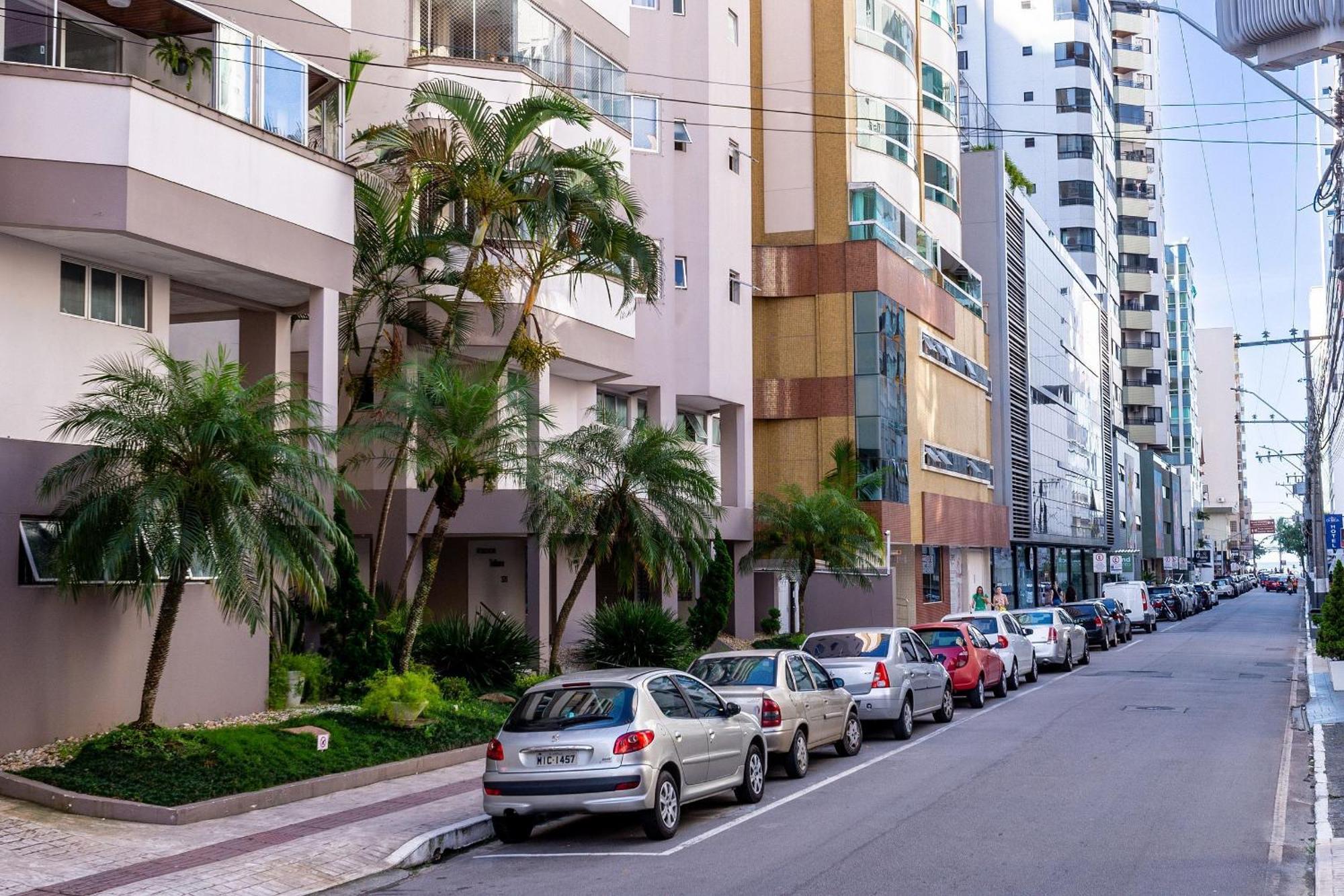 Apto A 4Min Da Praia Em Bc Perto De Tudo Rta042